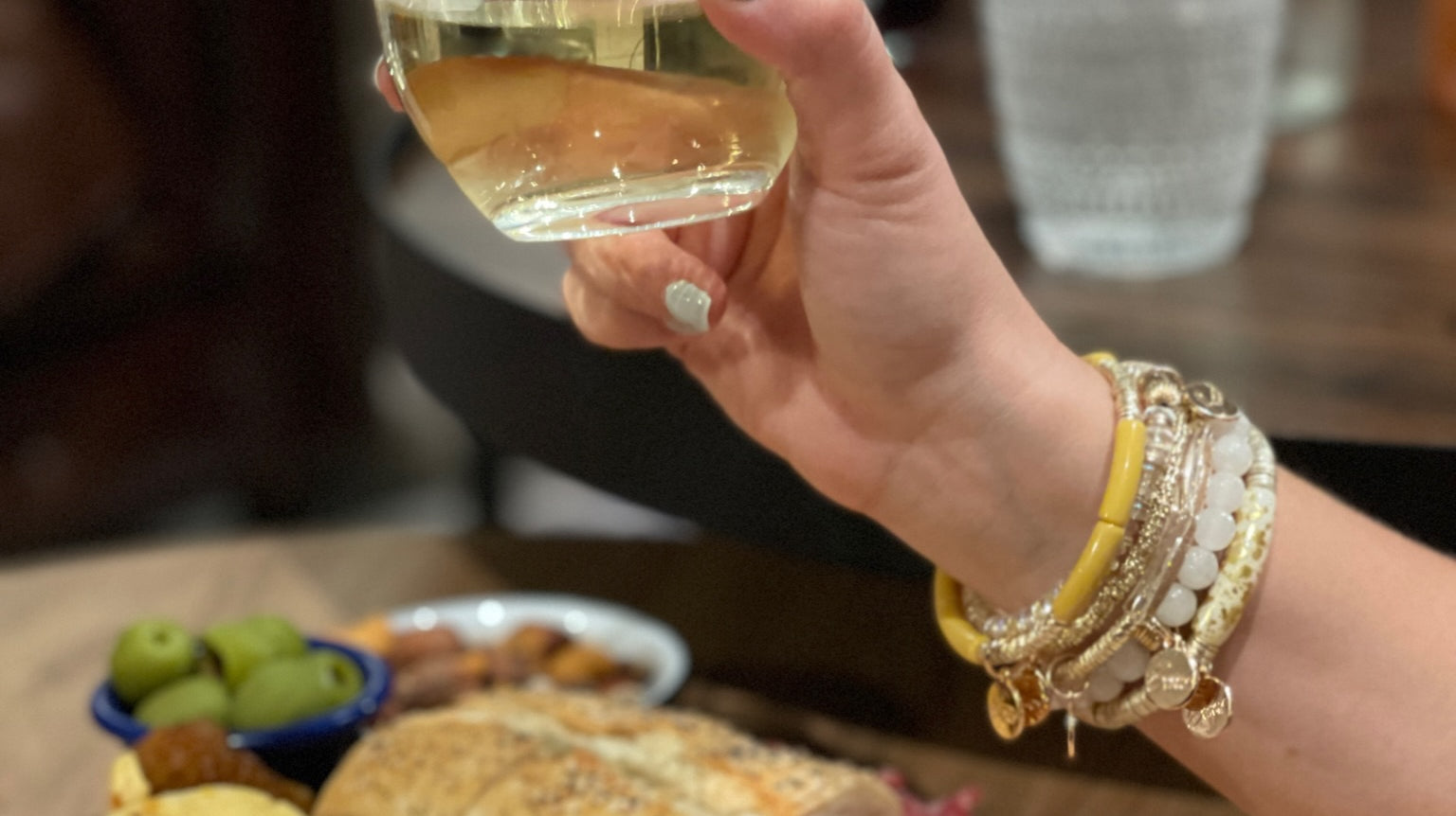 Guide to Gifting Jewelry for Girlfriends