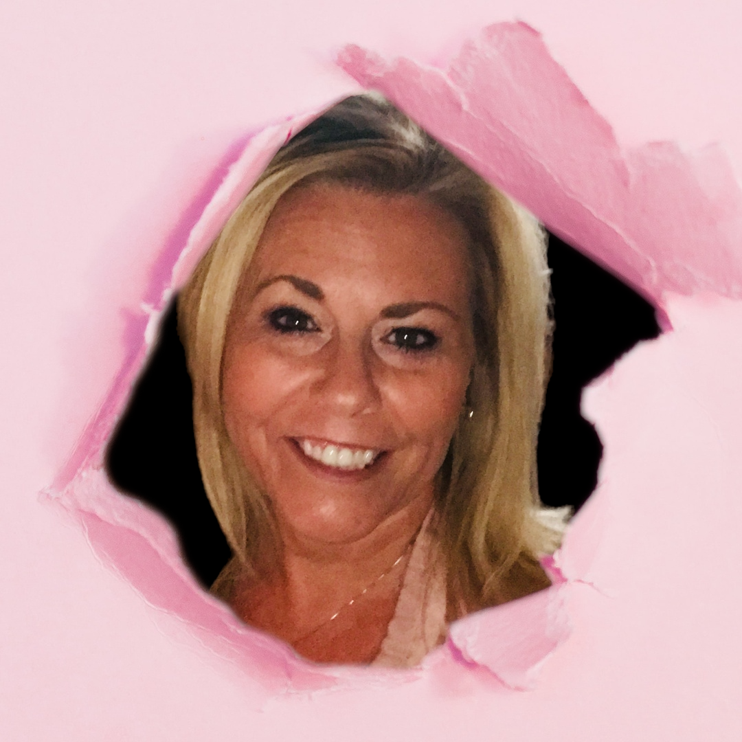 Kim Clynes is the owner of KOREN Shoppe.  KOREN is a collection of beautiful and fun products.